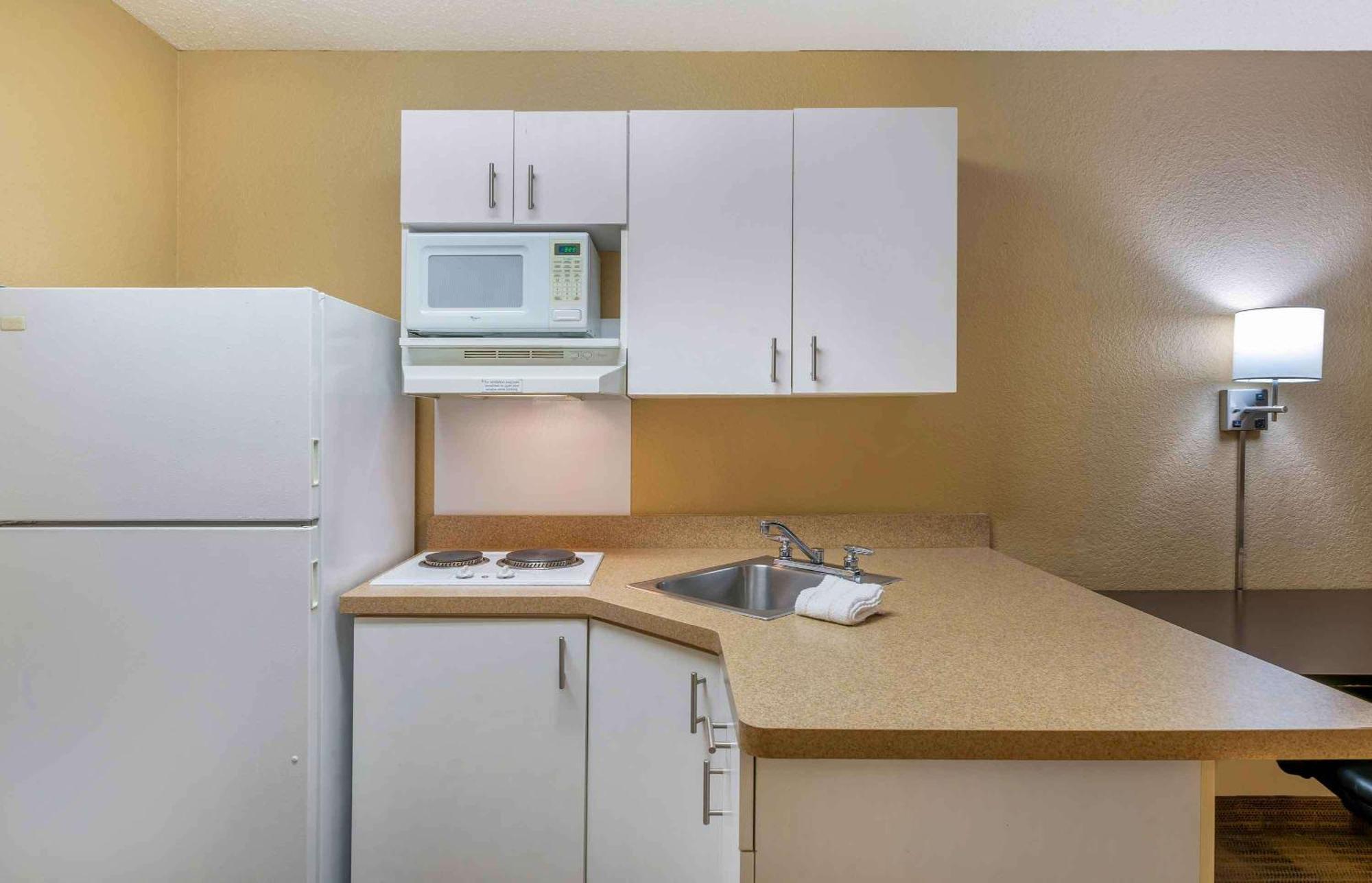 Extended Stay America Suites - Portland - Beaverton Hillsboro - Eider Ct Exterior foto